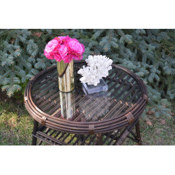 Masa rotundă din ratan cu sticlă - maro