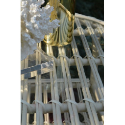 Masă pătrată din rattan cu sticlă - albă