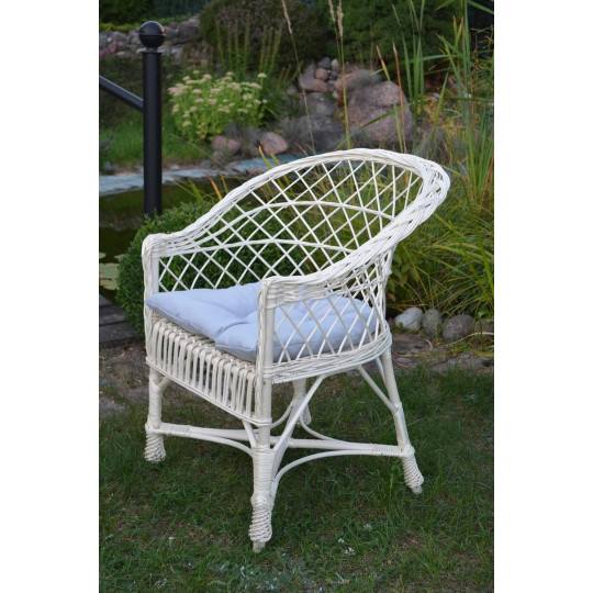 Scaun alb din răchită cu pernă gri