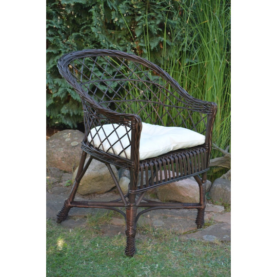 Scaun din ratan maro închis pentru grădină cu pernă albă