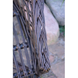 Scaun de grădină din răchită de culoare maro închis