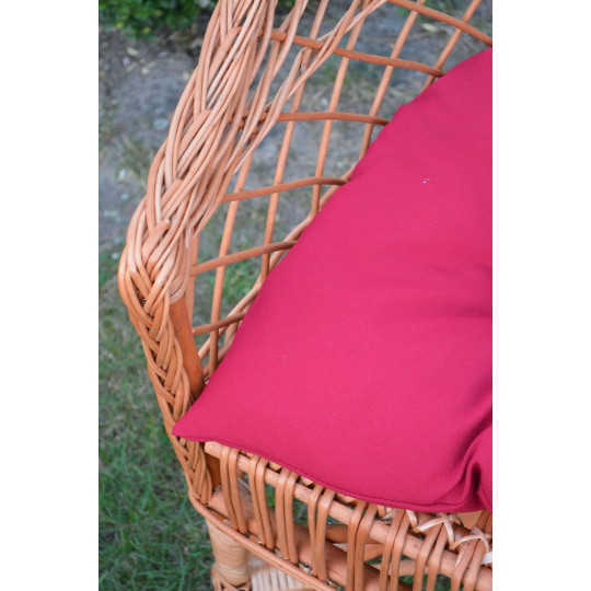 Scaun din rachita naturală pentru grădină cu pernuță roșie