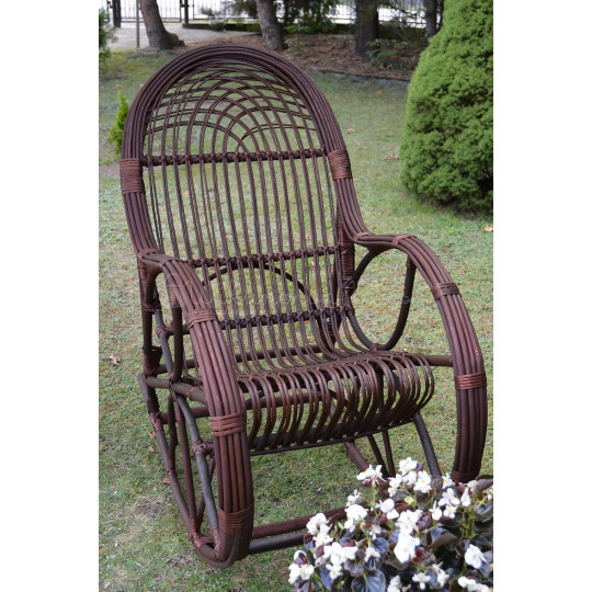 Fotoliu suspendată din ratan de culoare maro închis pentru grădină