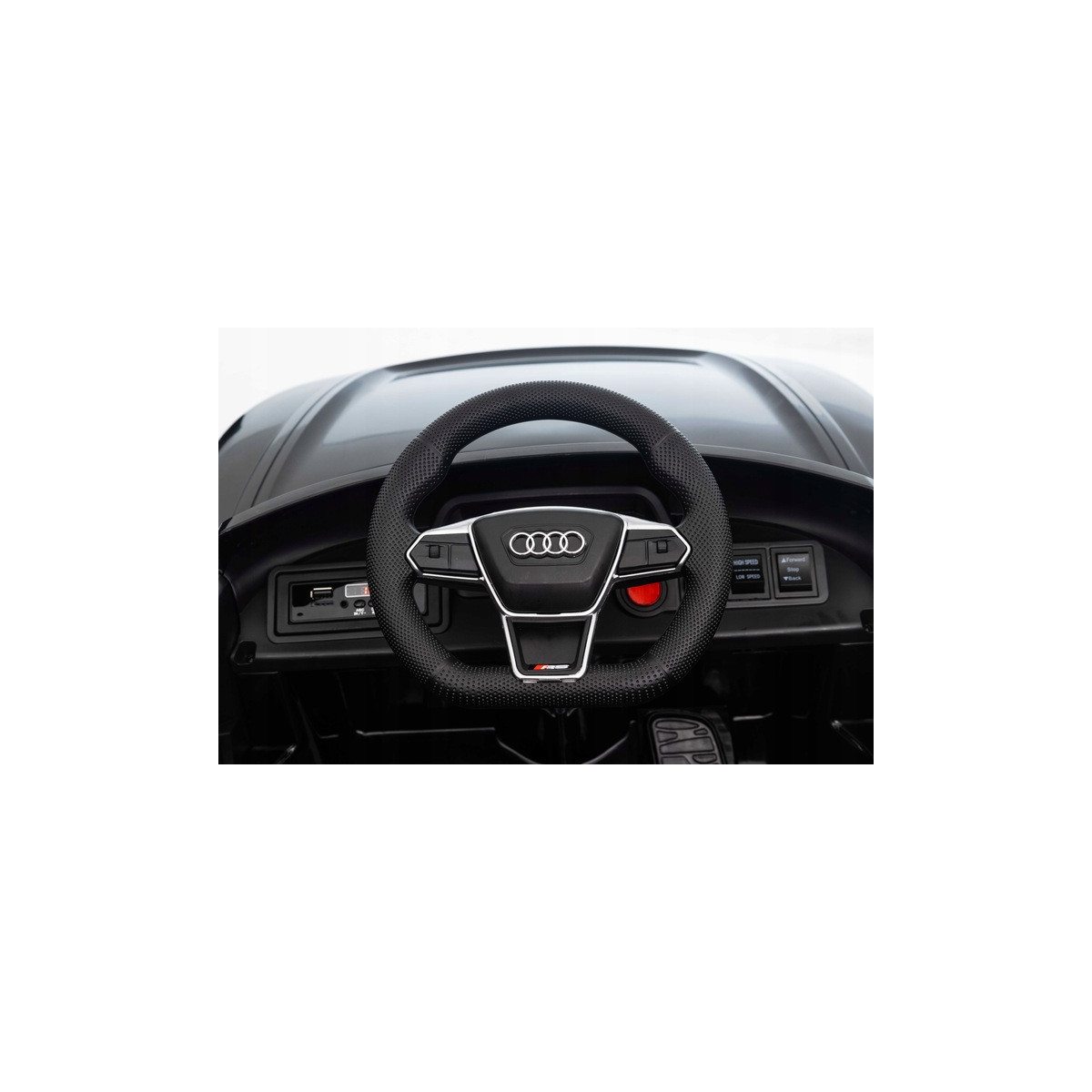 Mașină electrică pentru copii Audi RS e-tron GT 4x4 de culoare neagră