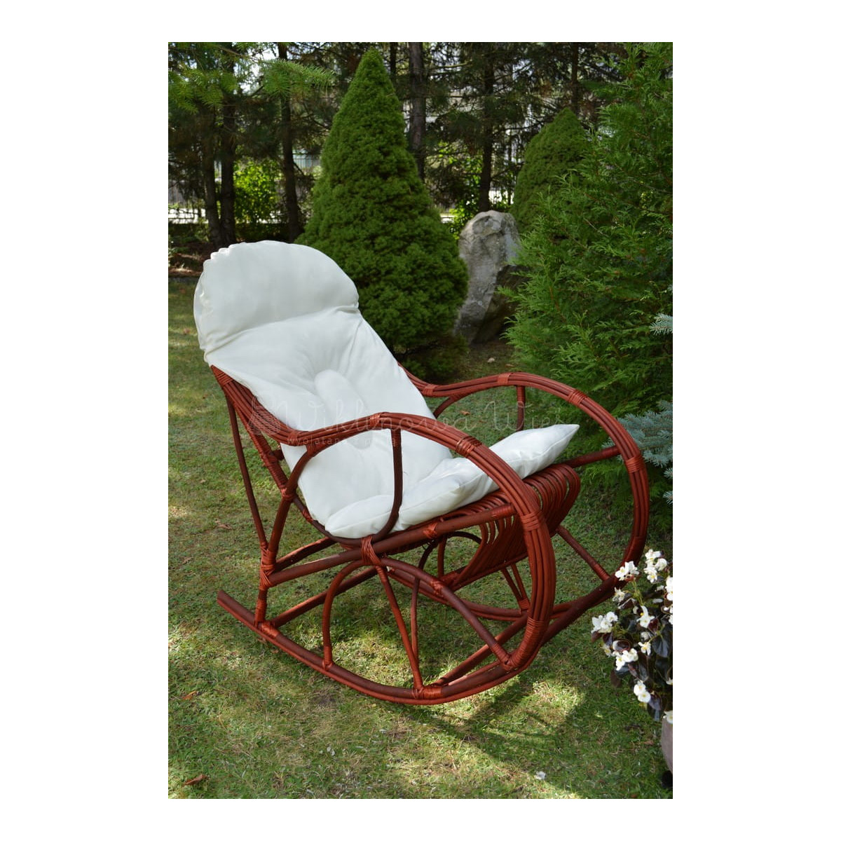 Vișinică swinging chair cu pernă albă