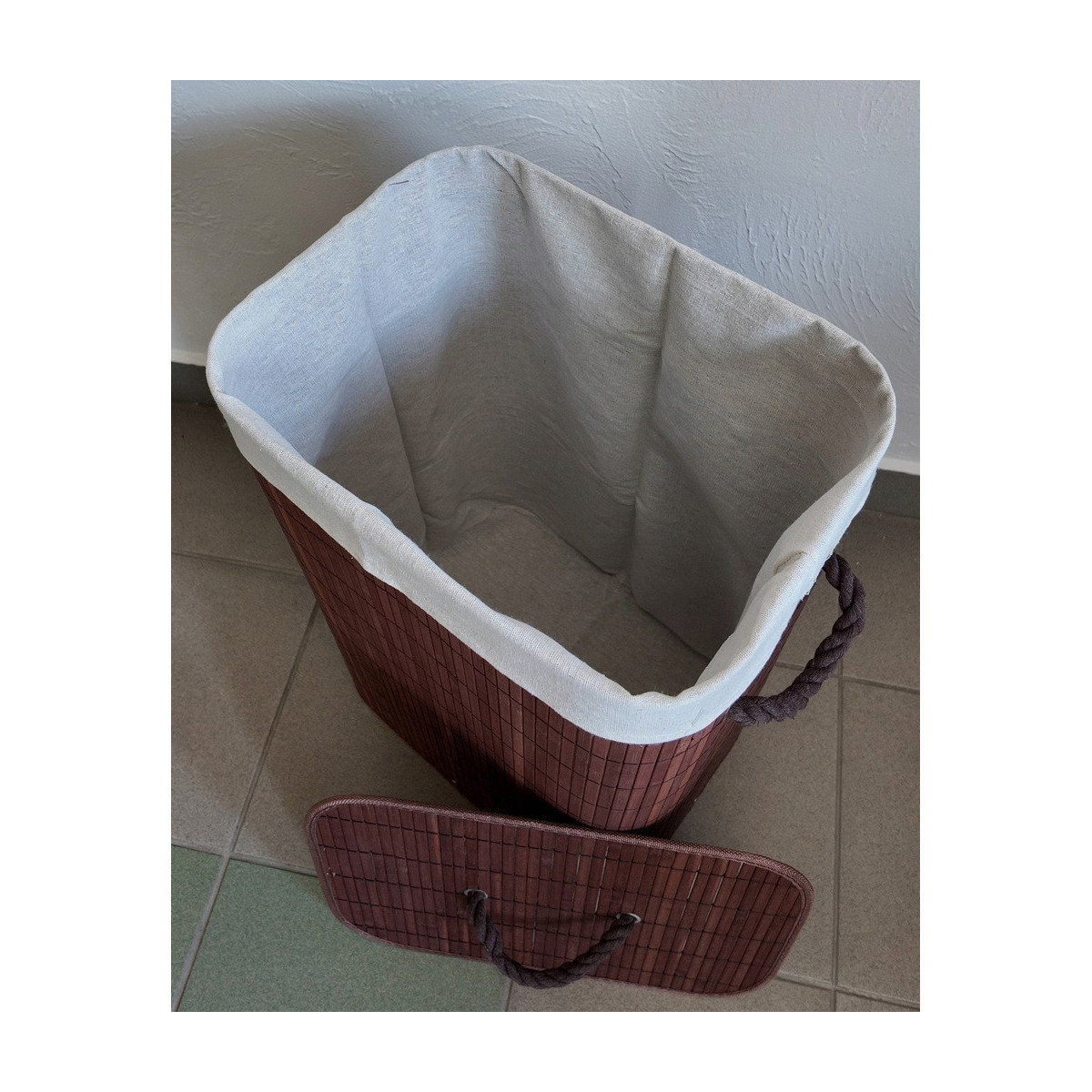 Coș pentru rufe, 72l, maro cu capac