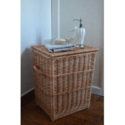 Coș de rufe din rattan maro cu înălțimea de 50 cm