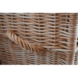 Coș de rufe din rattan maro cu înălțimea de 50 cm