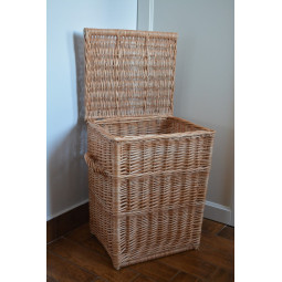 Coș de rufe din rattan maro cu înălțimea de 50 cm