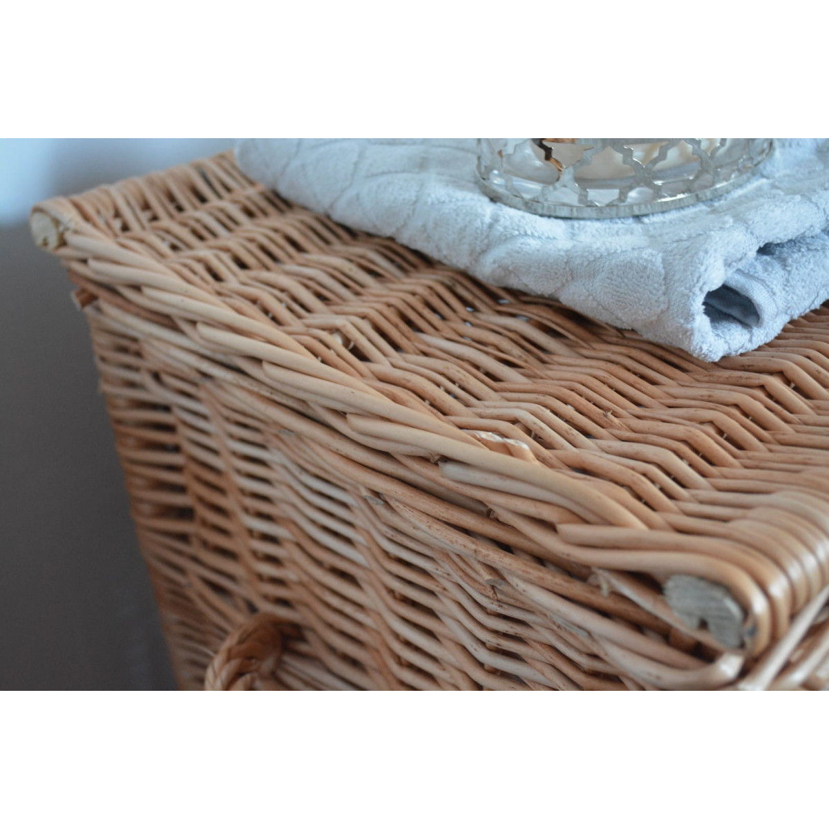 Coș rectangular pentru rufe de culoare marron, înălțime 60cm