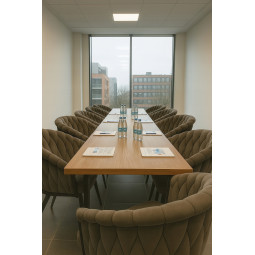 Scaun glamour pentru fiecare cameră în culoarea gri deschis.