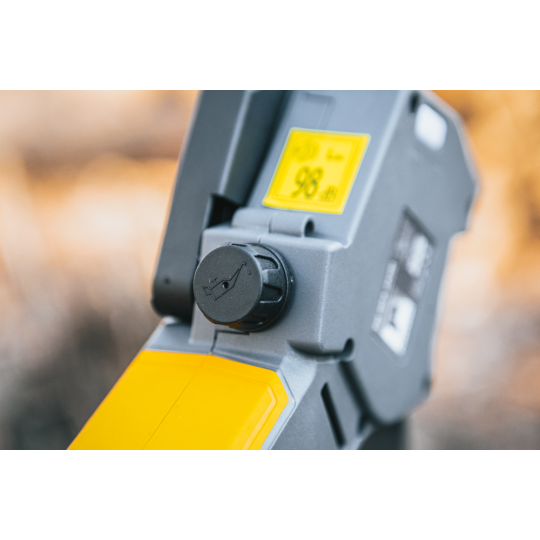 Profi feron cu acumulator PM-MPA-2AHM la un preț super!