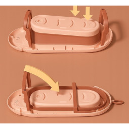 Bățoasă roz cu învelitoare pentru copii Vaiana, cu leagăn, termometru și jucărie