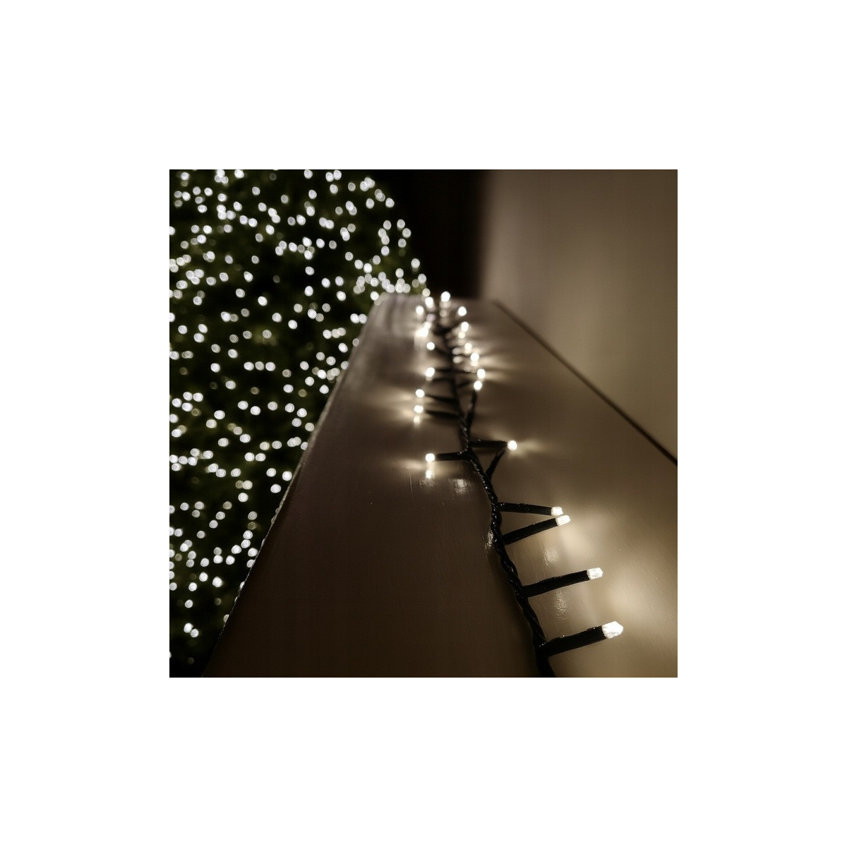 Luminile LED economice cu 8 moduri de iluminare - alb rece 200 LED