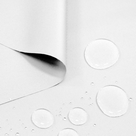 Lehátko v bielej farbe