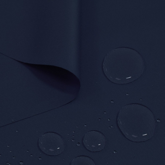 Plajă cu șezlong albastru