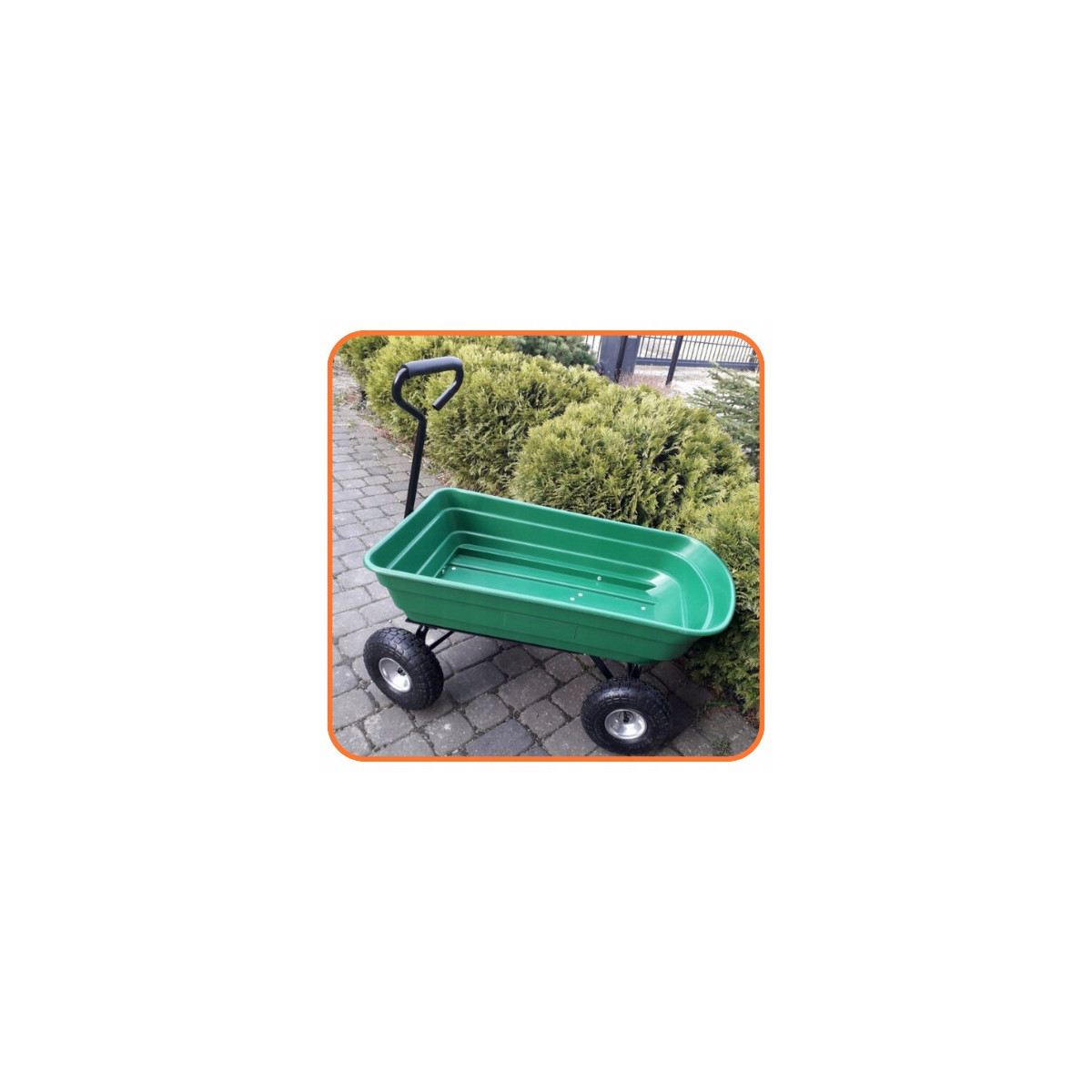 Cărucior de grădină de culoare verde
