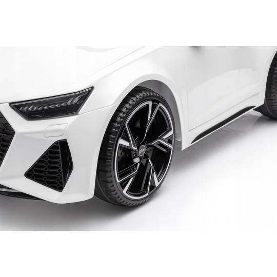 Autoturism electric Audi RS6 alb