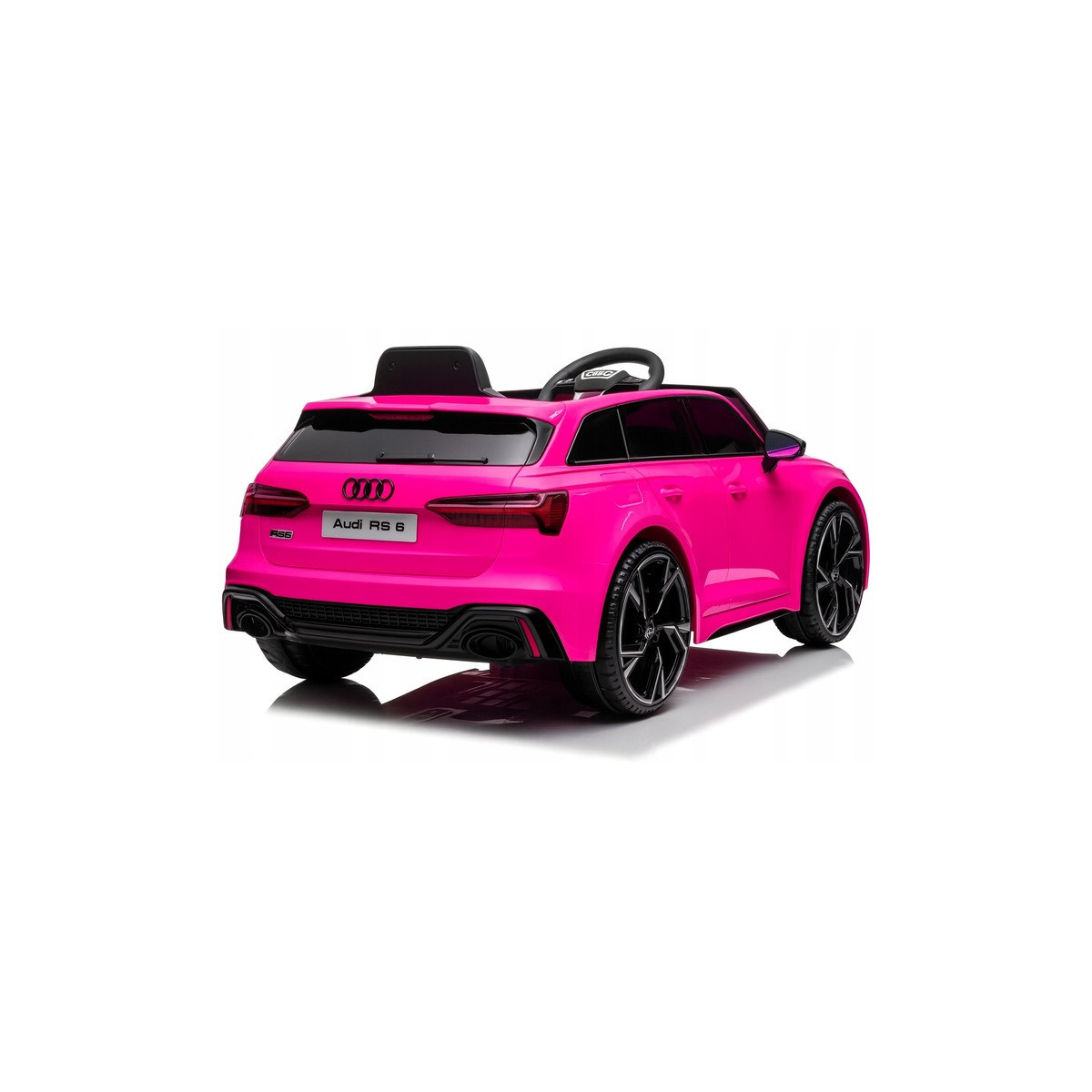 Luxusul mașinu electrică Audi RS6 în culoarea roz.