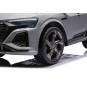 Mașinuță electrică pentru copii Audi RSQ8, culoare gri
