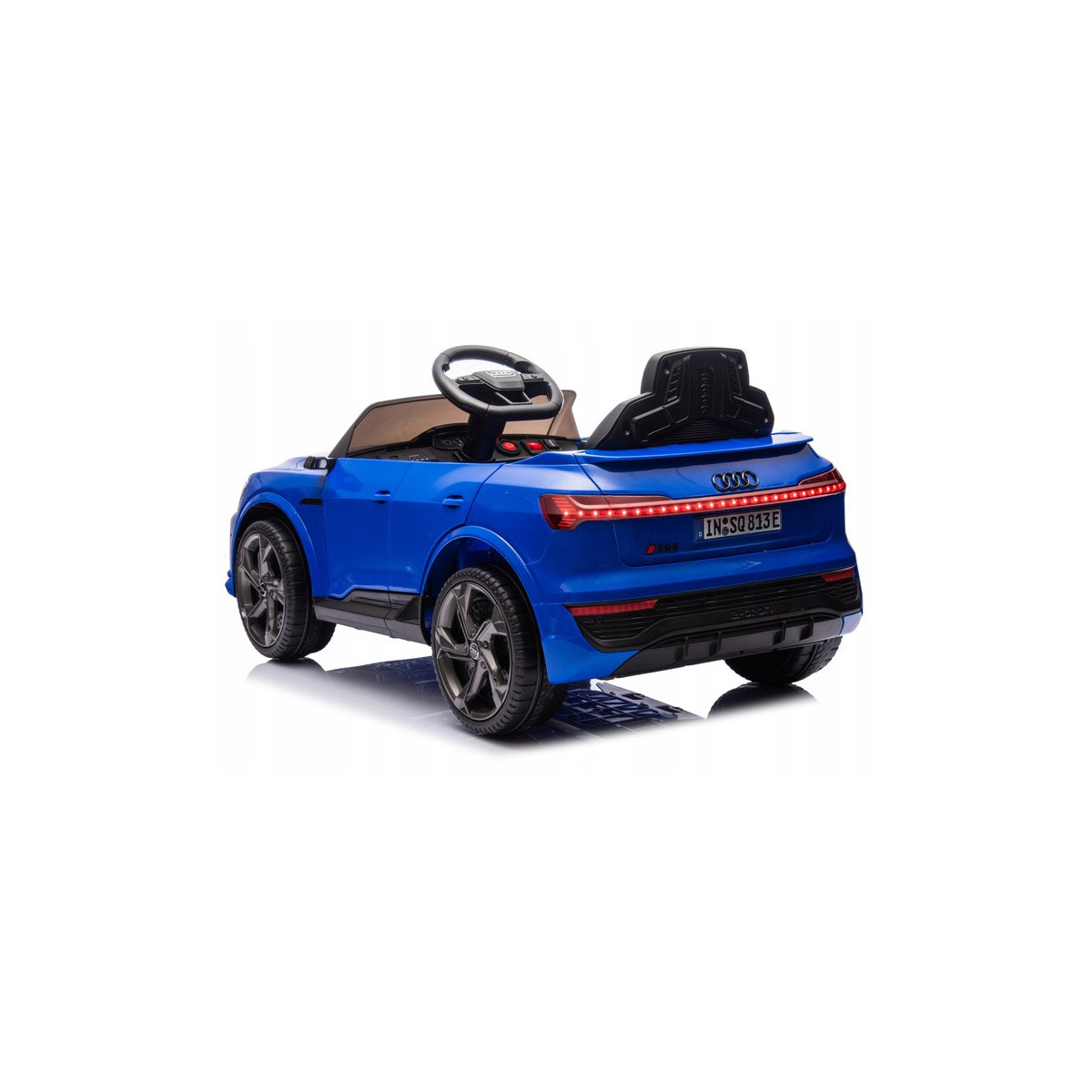Detsăcuțчык cu telecomandă Audi RSQ8 albastru