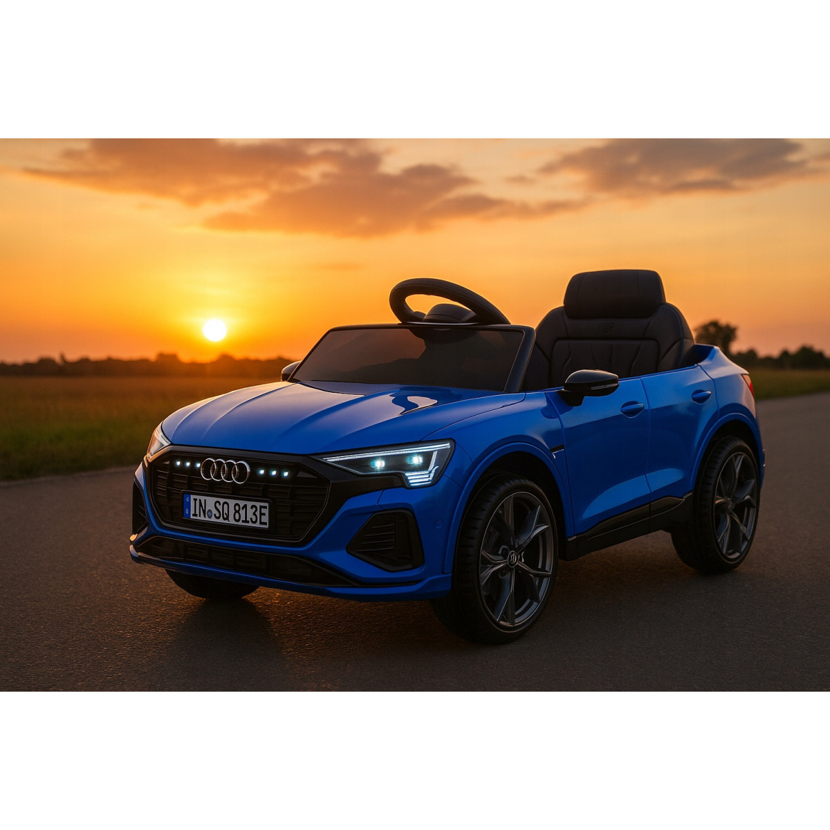 Detsăcuțчык cu telecomandă Audi RSQ8 albastru