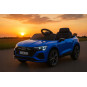 Detsăcuțчык cu telecomandă Audi RSQ8 albastru