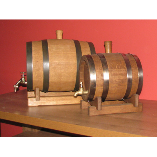 Butoi mare din stejar pentru alcool 30L cu interior ars