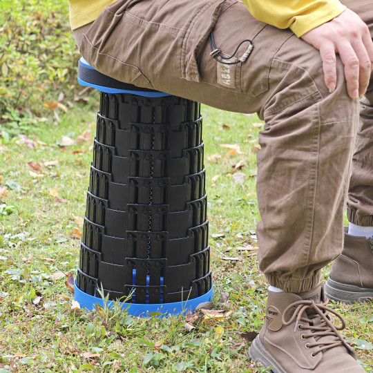 Scaun pliant telescopic de culoare albastră 7 – 45 cm | Capacitate de încărcare 200 kg