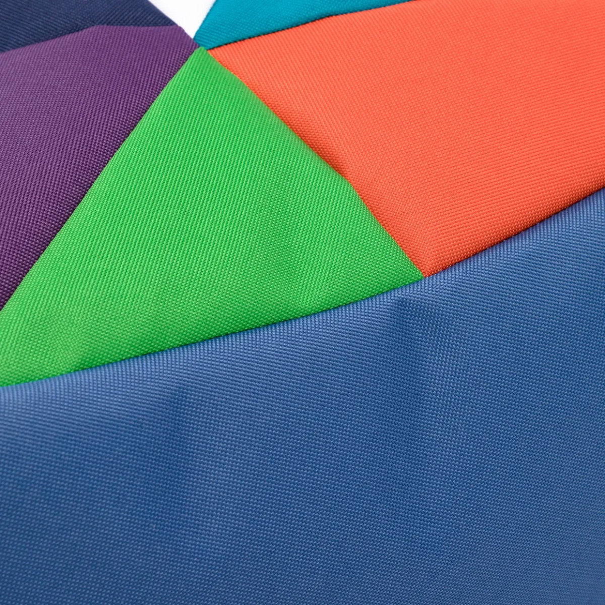 Modernul puf colorat Keiko M