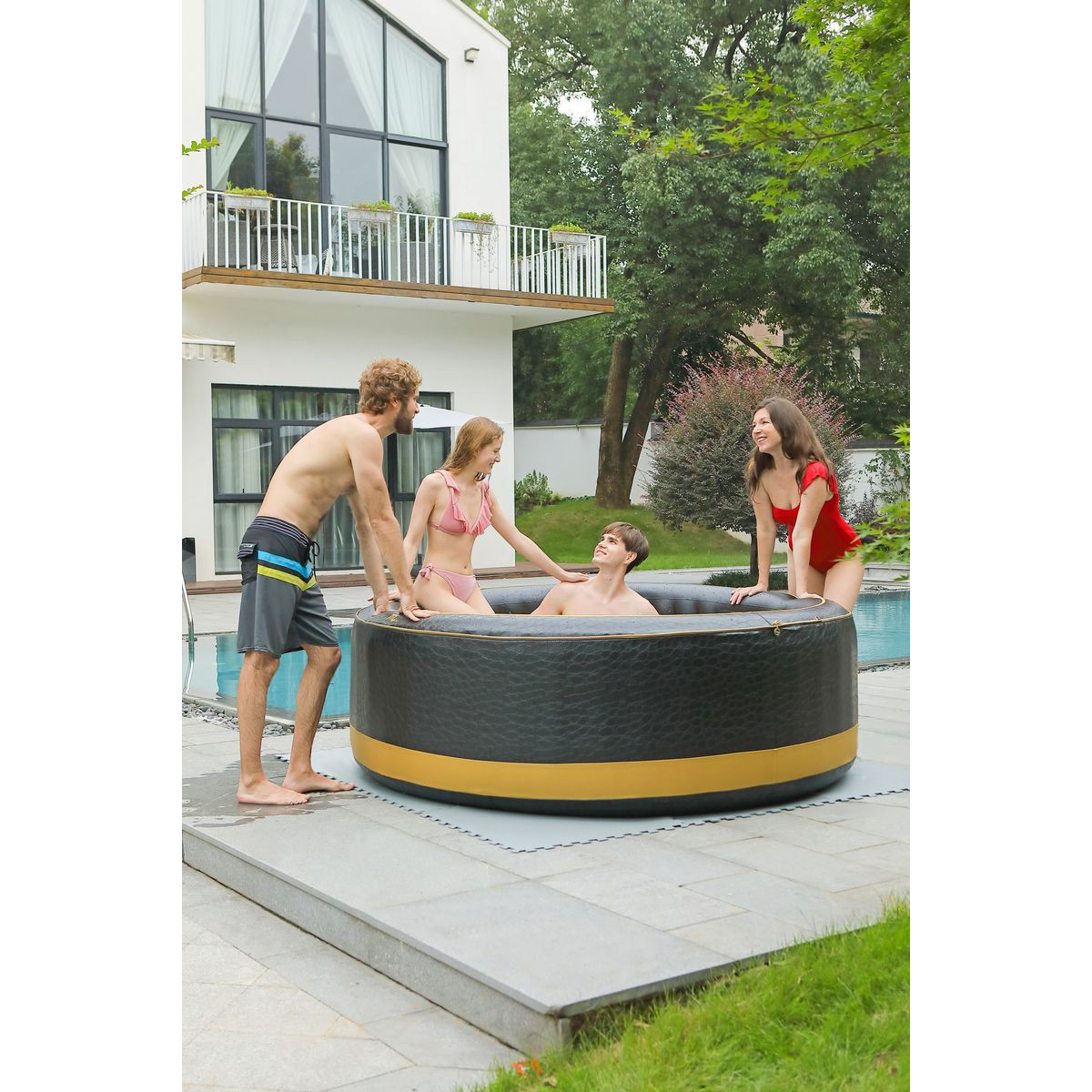 MSPA Premium Luxury Exotic – Cadă de hidromasaj gonflabilă de lux pentru 6 persoane cu detalii aurii, 204 cm