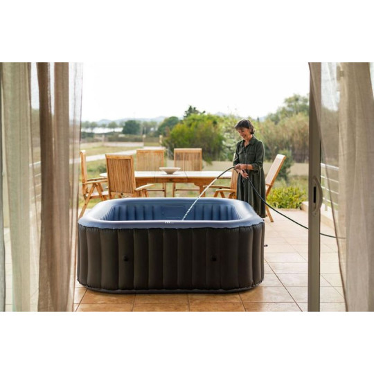 MSPA Tekapo Comfort – cadă cu hidromasaj gonflabilă pătrată pentru 6 persoane cu dezinfectare UVC 185 × 185 cm