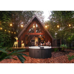 MSPA Frame Denver Premium – spa cu ramă de lux, hidromasaj și iluminare LED pentru 6 persoane