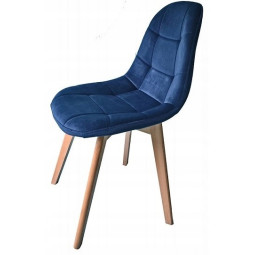 Scaun îmbrăcat în Scandinavia pentru living, de culoare albastră.