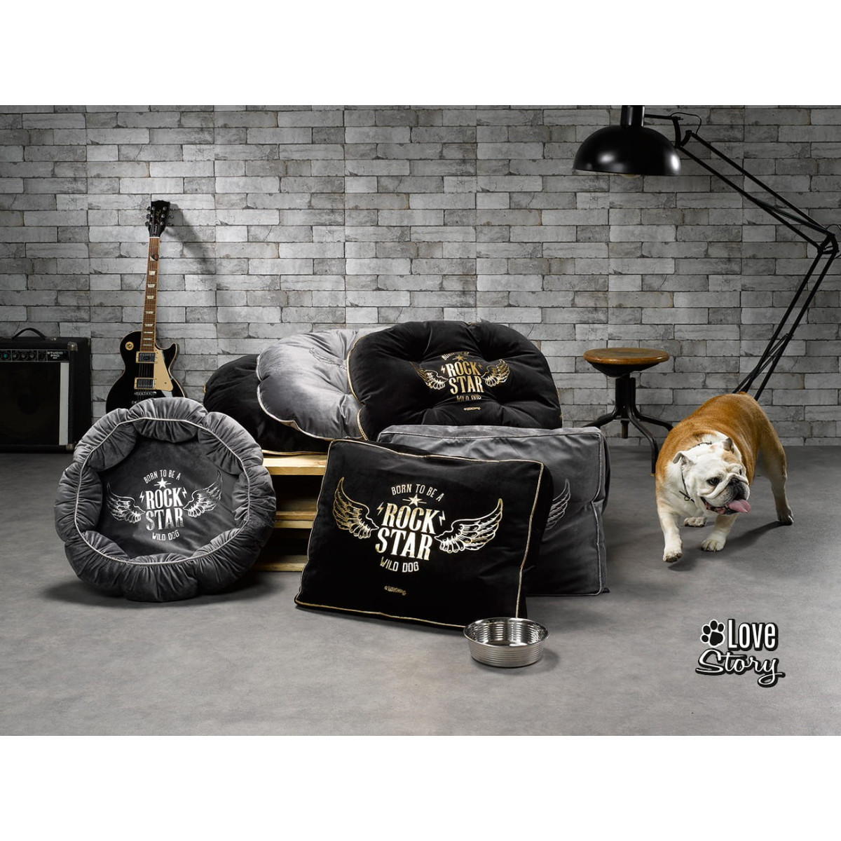 Pătuț rotund de culoare gri cu diametrul de 48 cm