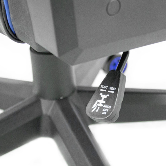 Scaun de jocuri ajustabil, de culoare neagră