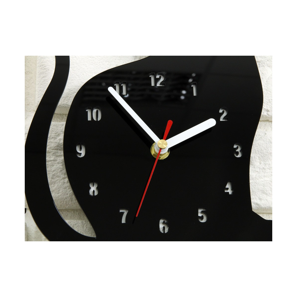 Ceasuri pentru camera copiilor cu pisici în diverse culori