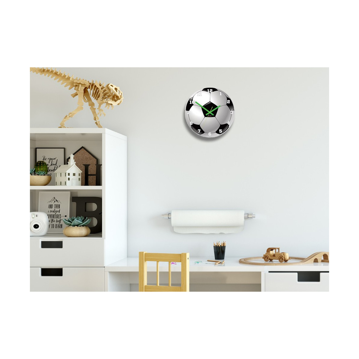 Ceasuri de perete de calitate cu minge de fotbal