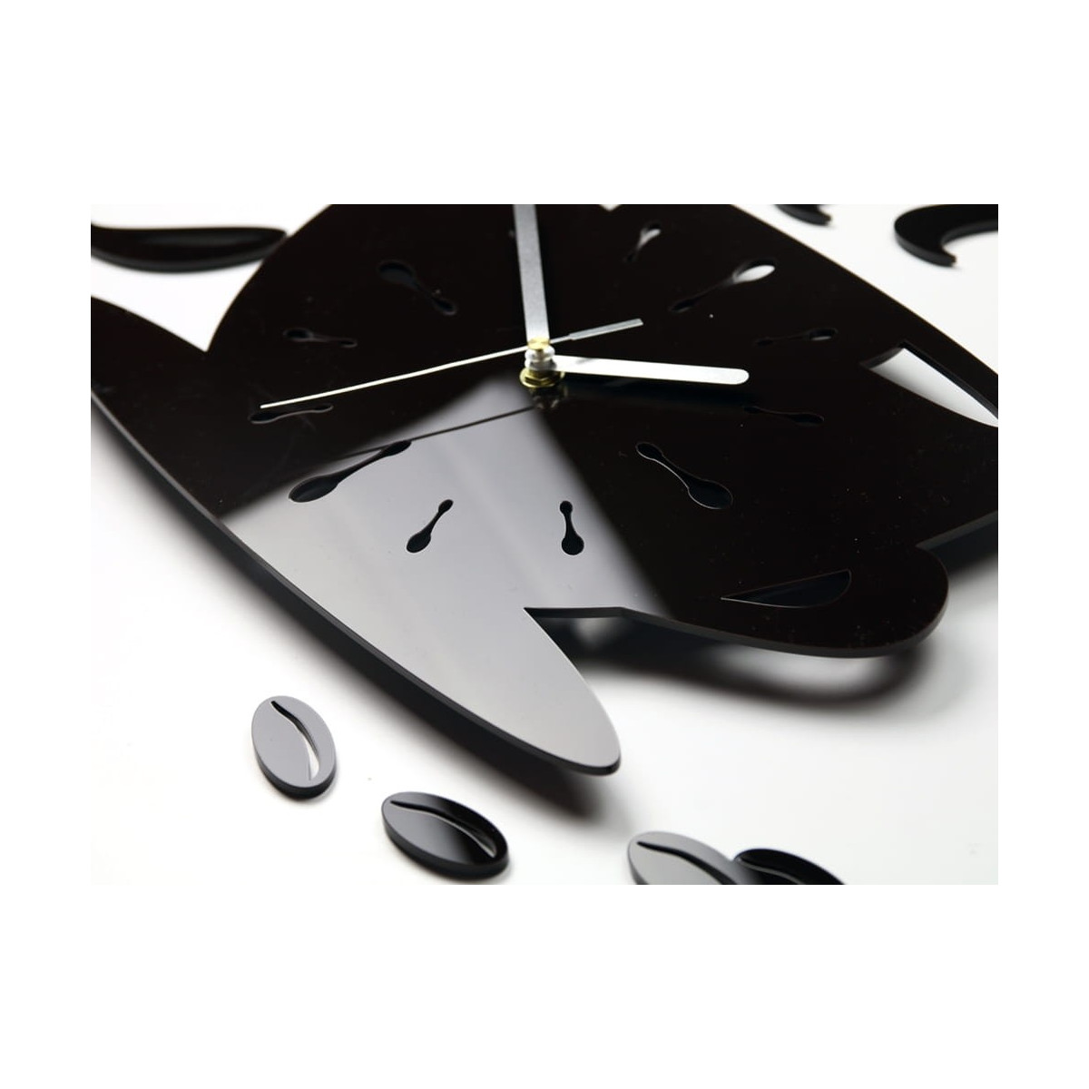 Ceasuri de perete decorative pentru bucătărie elegante