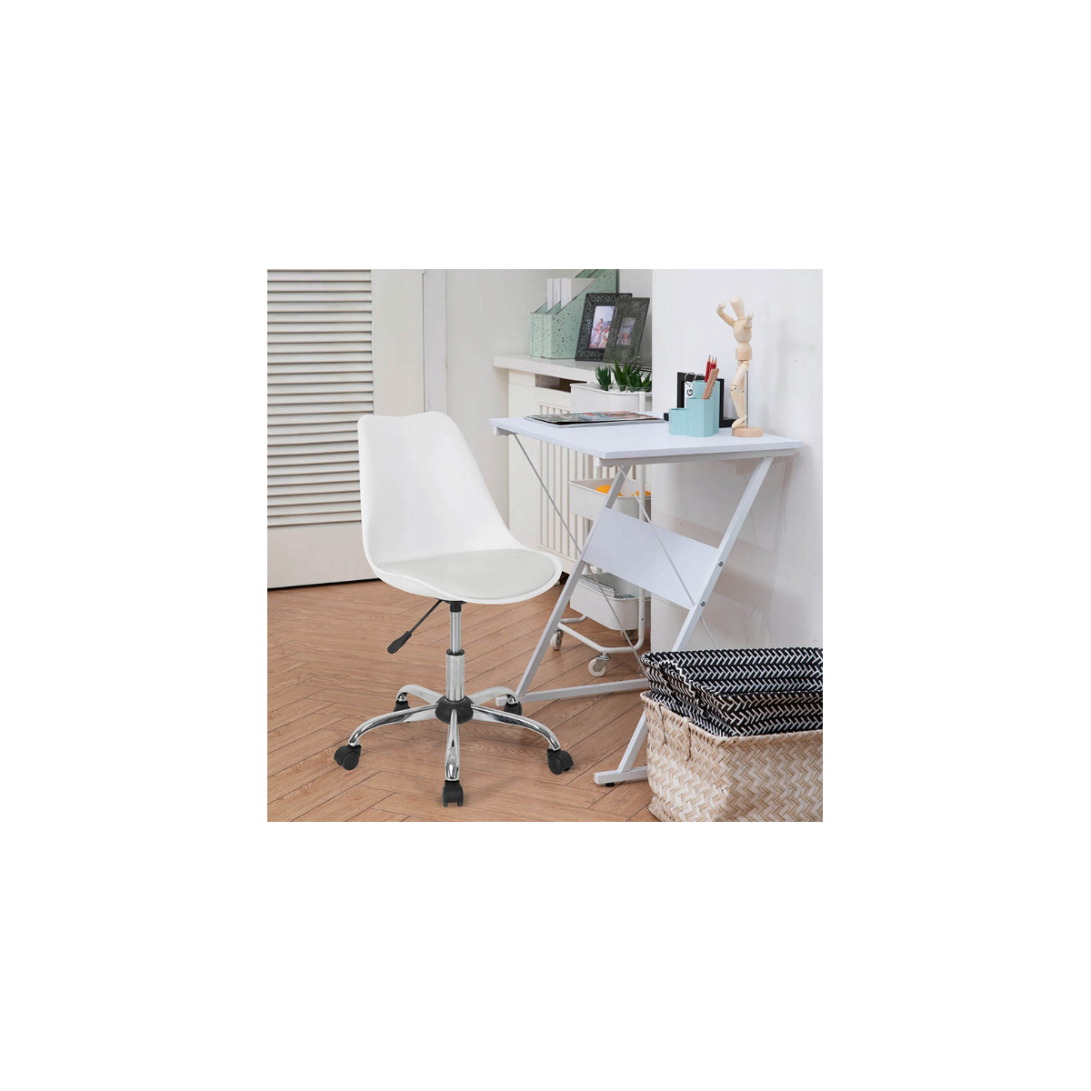 Scaun de birou rotativ negru