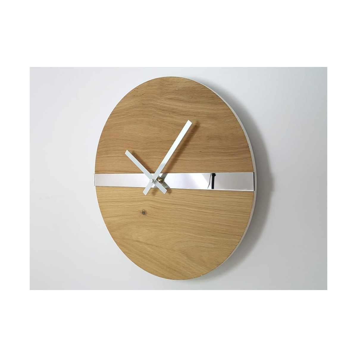 Ceasuri de perete din stejar cu bandă reflectorizantă de 33 cm
