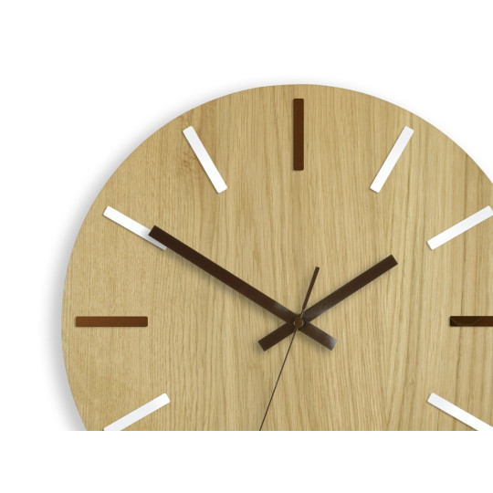 Ceas de perete modern din stejar SOLO 33 cm