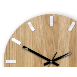 Ceas de perete SIMPLE de calitate - alb/negru 33 cm