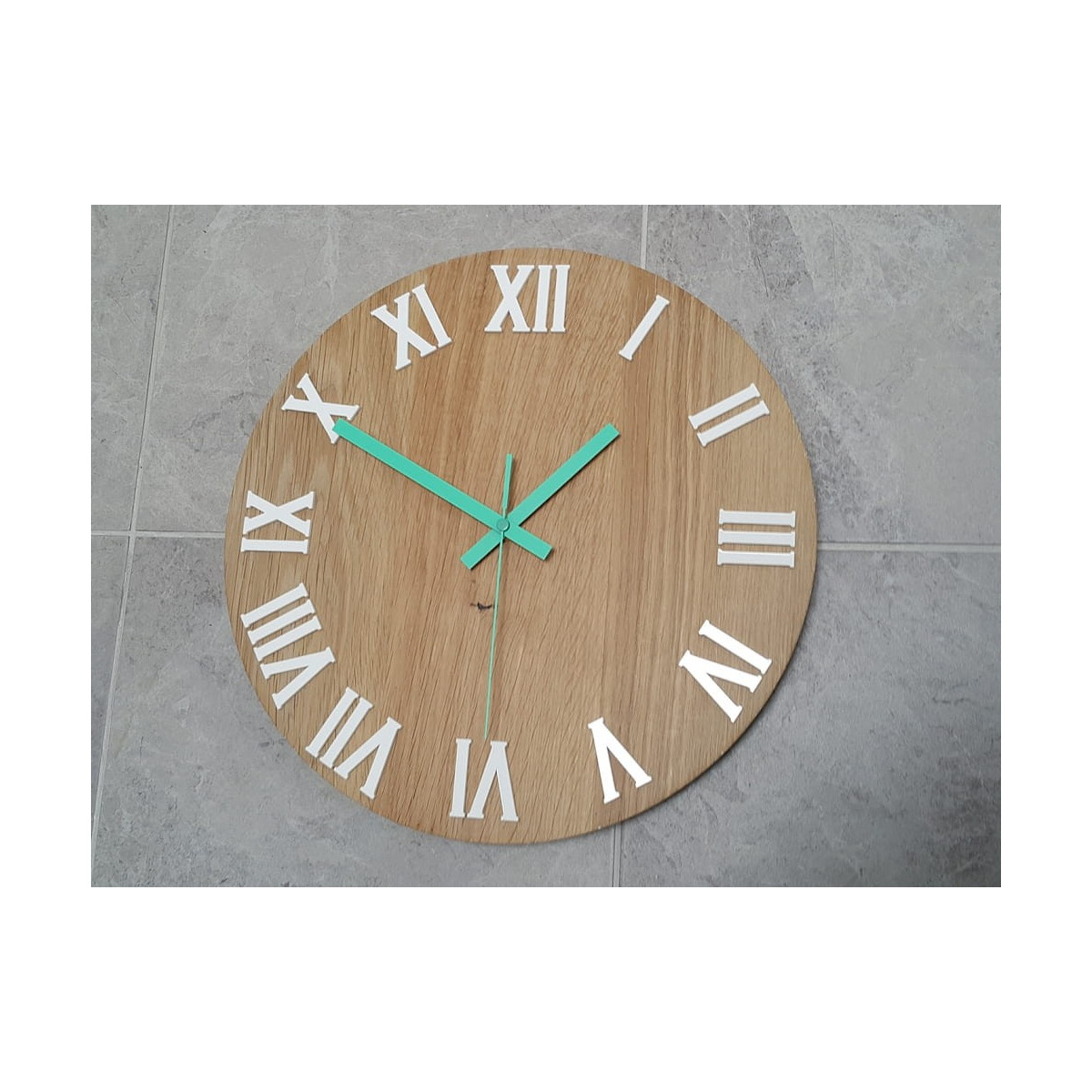 Ceas de perete Dub Numero 33,5 cm