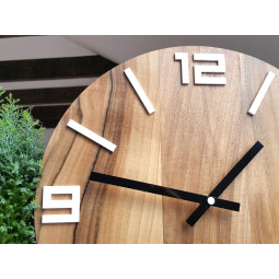 Ceasuri de perete de calitate din lemn de nuc, 33 cm