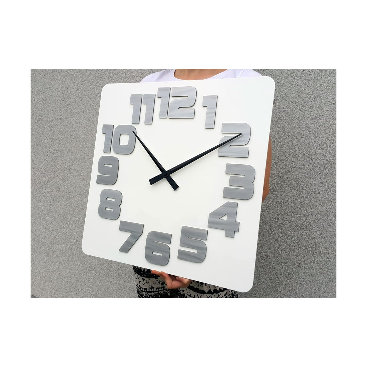 Ceasuri de perete moderne pentru living de 49 cm