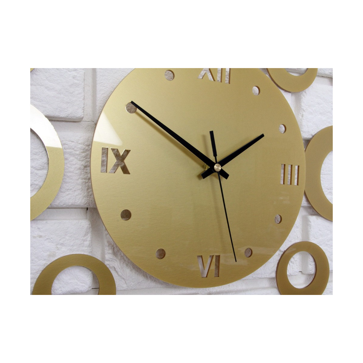 Ceasuri de perete moderne pentru living de 49 cm