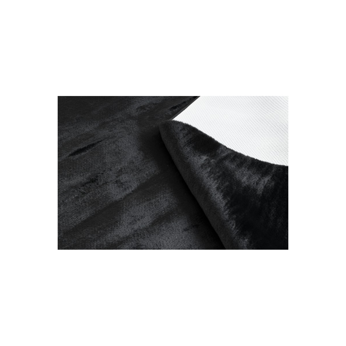 Covor shaggy negru în diferite dimensiuni