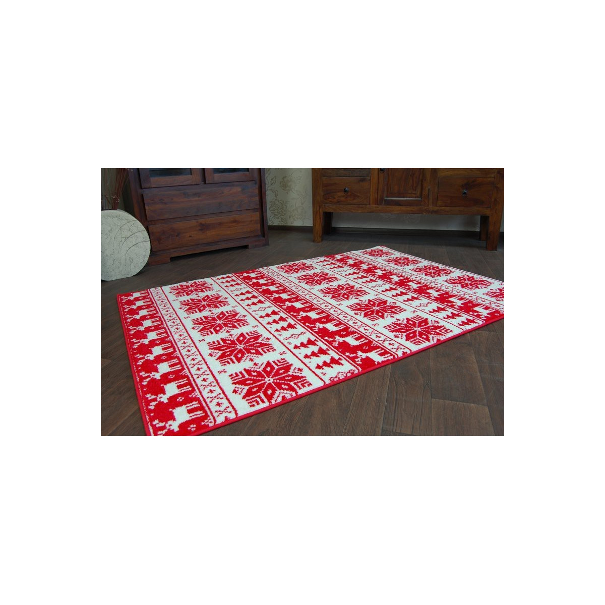 Covor de Crăciun cu motive de reni și fulgi de zăpadă