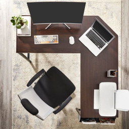 Birouri de colț în culoarea maro cu spațiu de depozitare